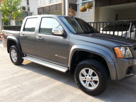ขายด่วน Colorado 4ประตู ปี09  Z71Fulloption เครื่องยนต์2.5 TD   ราคาสด 125,000.- / มีเอกสารกู้ยืมเงินเจ้าของ+สำเนาเล่ม ต่อ พรบ.ภาษี ได้ปกติ]