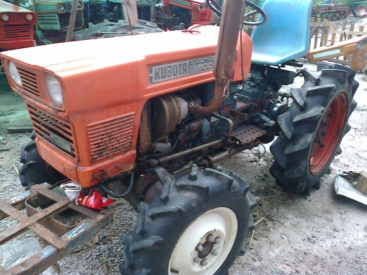 ขาย KUBOTA L1500DT 4x4WD สภาพ ใช้งานได้ดี 15 แรงม้า