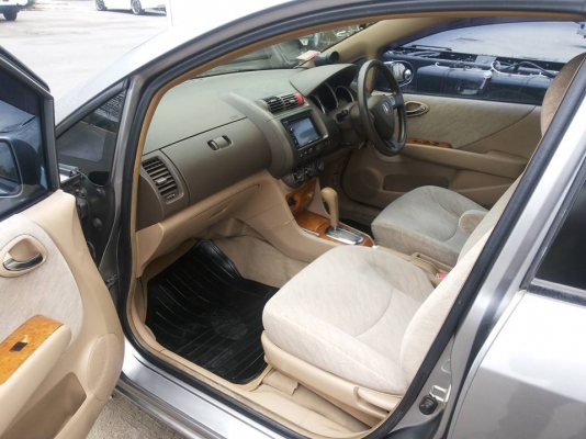 ขายด่วน ฮอนด้า  ซิ็ตี้ 05  ติดแก๊ส  ประหยัด สุดๆๆ