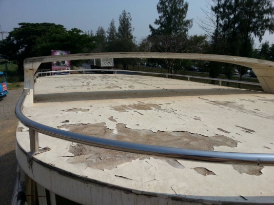 เรือไม้ลำใหญ่. ขายด่วนต้องการใช้พื้นที่ 65,000 บาท