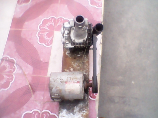 ขาย ปั้มลม อ๊อกปลา ลดสุดๆ 1500