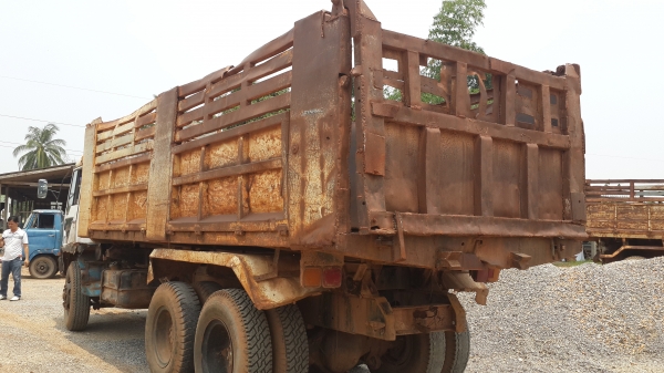 ขายด่วนไอ้หลงเบรคใหญ่195แรงสองเพลาดั้มตามสภาพโทร0843923995 ขายด่วนไอ้หลงเบรคใหญ่195แรงสองเพลาดั้มตามสภาพโทร0843923995