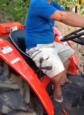 รถแทรกเตอร์คูโบต้า L4508 โฟววิน สภาพดีเดิมทั้งคัน พร้อมใช้งานขายพร้อมผานดันหน้าและจอบหมุน