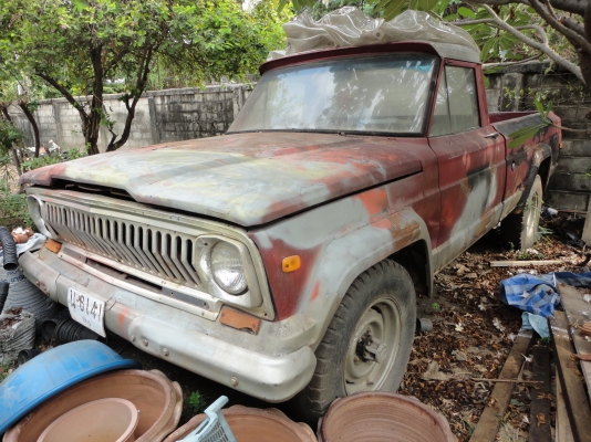 ขายรถจิ๊บวาโกเนีย