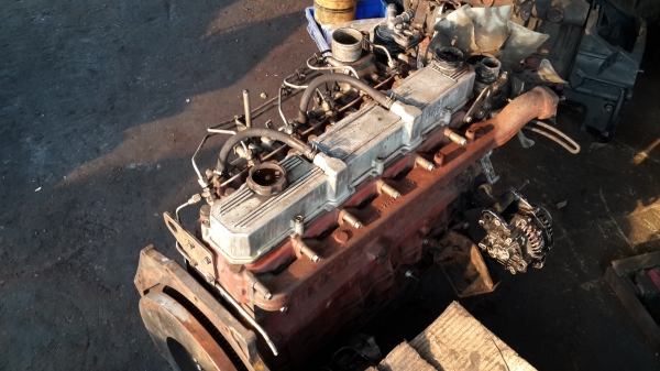 ขายเครื่องยนต์ mitsubishi s6s ปั๊มเรียง ขายเครื่องยนต์ mitsubishi s6s ปั๊มเรียง