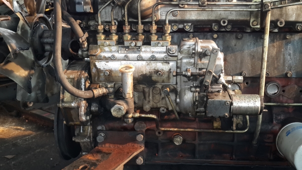 ขายเครื่องยนต์ mitsubishi s6s ปั๊มเรียง