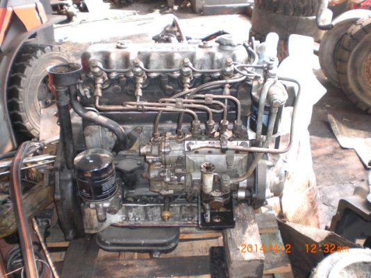 ขายเครื่องยนต์ isuzu c240 ปั๊มแถว