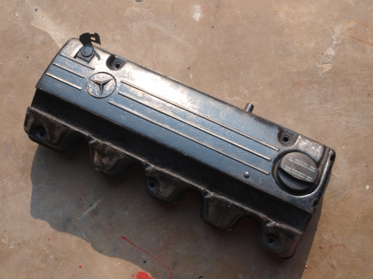 ฝาเครื่อง Mercedes-Benz 190 E