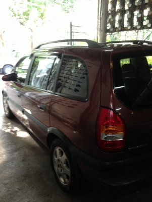 CHEVROLET ZAFIRA สภาพดี นายทหารผู้ใหญ่ใช้