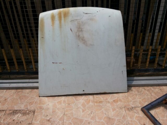 ฝากะโปง daihatsu 1000 + กะจังหน้า ford escort ( 2 ชิ้น พัน )