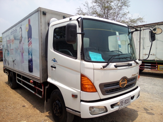6 ล้อกลาง HINO *Euro.2*  MEGA  FC4J 150 แรงม้า *ยาว 5.50ม.* รถสวยเดิม+สวยจริง *รถห้างแท้*  มีกระบะเปลี่ยนให้ครับ