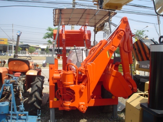 ขายรถตักหน้าขุดหลัง เก่านอก สภาพสวย พร้อมใช้งาน