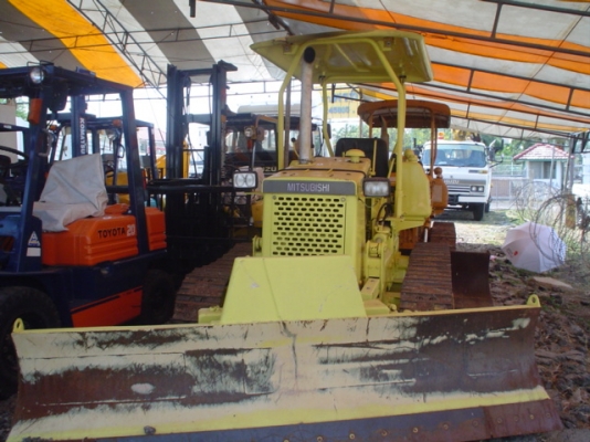 ขายรถแทรคเตอร์ เก่านอก สภาพสวย