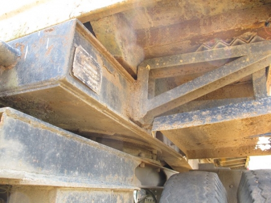 หางพ่วงดั้มพ์สองเพลาของสามมิตร หางพ่วงดั้มพ์สองเพลาของสามมิตร