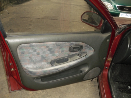 ขายถูกๆฮุนไดตาปีศาจelantraปี96autoไฟฟ้าทั้งคันขับดีวิ่งฉิว