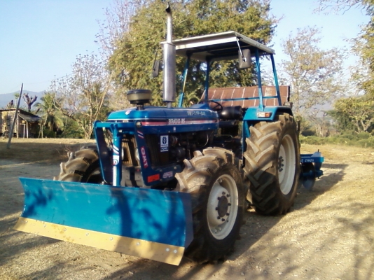 รถไถ FORD 6610