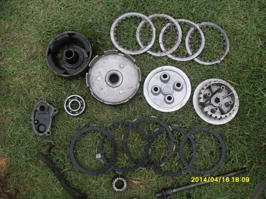 หาบมาขายครับ DT100 อะไหล่ครบๆ 4,500.-(หรือไว้เป็นอะไหล่สำรอง)