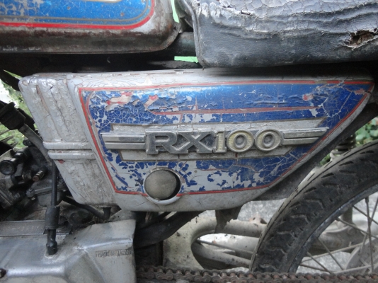 ขาย YAMAHA RX-100 พร้อมเล่ม+เอกสารพร้อมโอน สนใจติดต่อ 081-005-8785