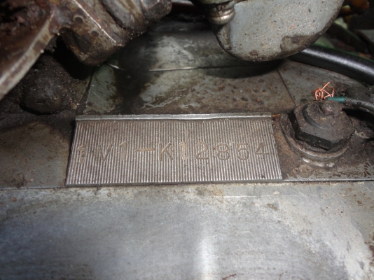 ขาย YAMAHA RX-100 พร้อมเล่ม+เอกสารพร้อมโอน สนใจติดต่อ 081-005-8785