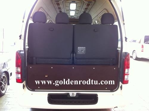 ขายราคาพิเศษ รถตู้เบนซิน เครื่อง 2.7 VVTI เกียร์ออโต้