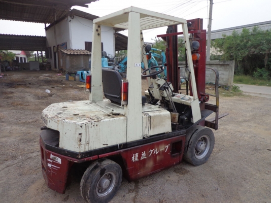 ขายรถยก NISSAN EH02 เครื่องดีเซล ติดต่อคุณจิ๊ด โทร. 089-7949488