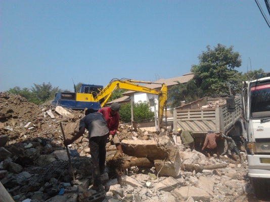 รับทุบตึก รื้อถอน รื้อภายใน ราคากันเองครับ 089-3530206 รับทุบตึก รื้อถอน รื้อภายใน ราคากันเองครับ 089-3530206