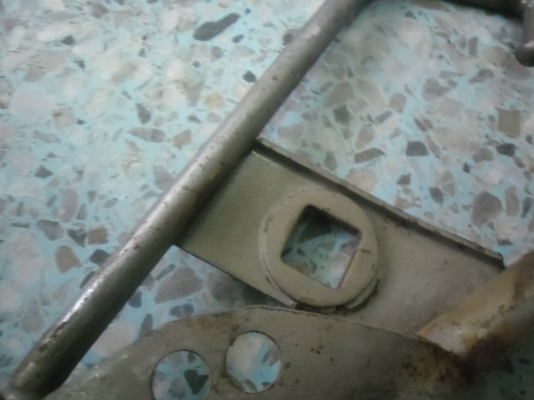 ขายตระแกรงหลัง Ts100-125  ท่อแซกของเก่าเก็บ