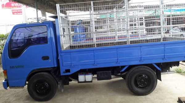 4 ล้อบรรทุก * ไม่ติดเวลา * ISUZU  NKR 110 แรงม้า  *ยาว 3.20 ม.*  รถสวยเดิม+สวยจริง สภาพรถพร้อมใช้งานครับ  เอกสารพร้อมโอน