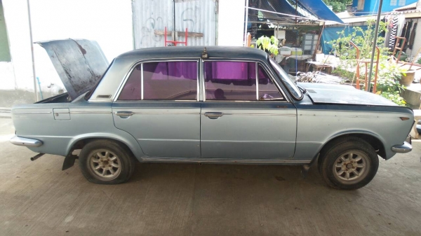 ขายรถ Fiat 125 ทะเบียนโอน 27,000 บาท