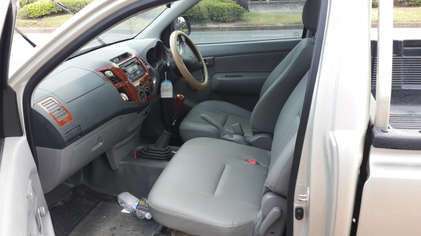 ขายด่วนมากๆ กระบะ Vigo ตอนเดียว เครื่อง 3.0 ปี 2010