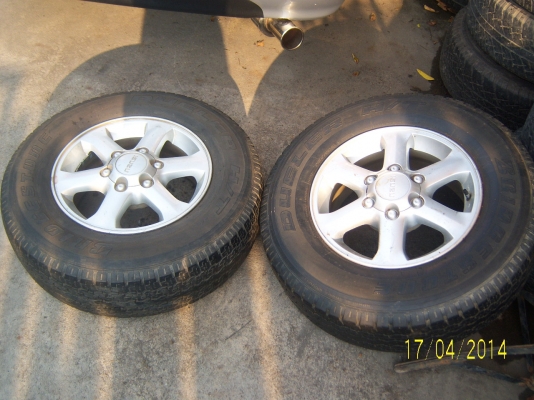 แม็กอีซูซุ พร้อมยาง 245 70 16   1ชุด