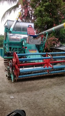 ด่วนดีๆถูกๆรถเกี่ยวข้าว+พร้อมเทรลเลอร์หกล้อ 729000 บาท