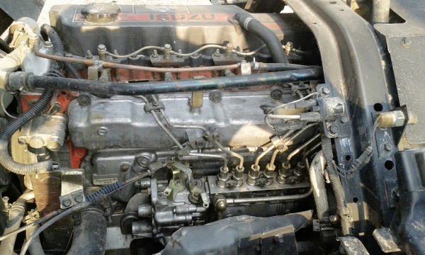 ขาย IZUSU NRR 195 HP ดั้มพ์นอกแท้ๆ เพิ่งต่อเสรจ ไม่มีการเลือนช่วง ทำแต่กระบะใหม่ รับประกันความงาม