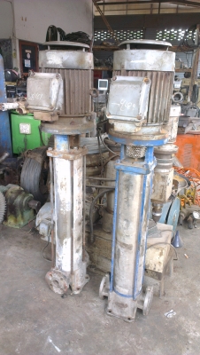 Sell> ขายปั้มส่งน้ำเข้าแทงค์ มอเตอร์ 5 แรง 3 เฟส 380V. ตัวนี้เป็นปั้มแนวตั้ง ญี่ปุ่นแท้ๆครับ กำแพงแสน นครปฐมครับ