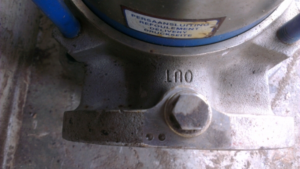 Sell> ขายปั้มส่งน้ำเข้าแทงค์ มอเตอร์ 5 แรง 3 เฟส 380V. ตัวนี้เป็นปั้มแนวตั้ง ญี่ปุ่นแท้ๆครับ กำแพงแสน นครปฐมครับ