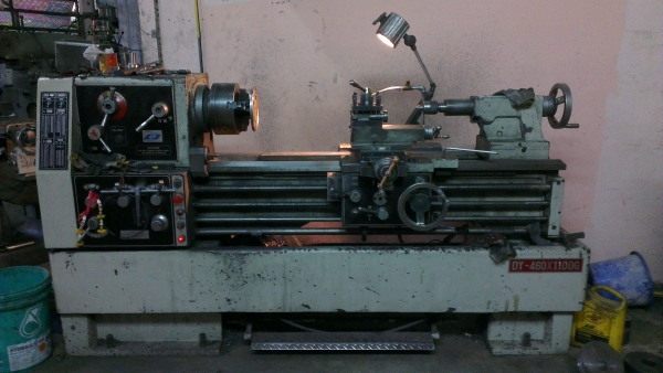 Sell> ขายแท่นกลึง 7 ฟุต 460x1100 4 เพลาเด้ง มีเบลค กลึงเกลียวนิ้ว-มิล ไม่ต้องเปลี่ยนเฟืองครับ ตัวนี้มาครบ จัดเต็มครับ