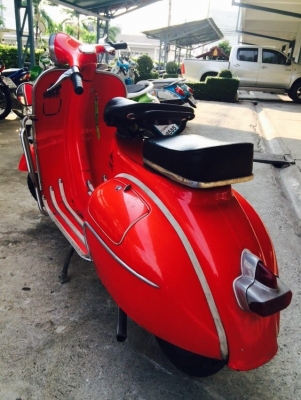ขาย Vespa 64 อินเดีย เครื่อง PX No book มาพร้อมของแต่งสวยๆ ราคา 34,500 บาทครับ มีเอกสารอินวอย รับเทรินทุกรุ่นครับ สนใจคุยกันได้ครับ 082 633 6557 โป้งครับ