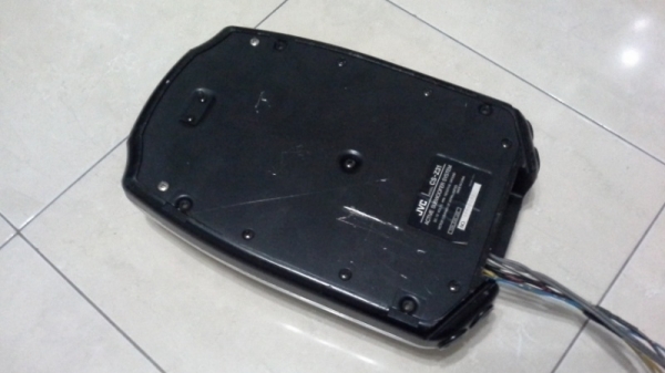 Sub Box JVC วางใต้เบาะ เสียงเบสตึบๆ Sub Box JVC วางใต้เบาะ เสียงเบสตึบๆ