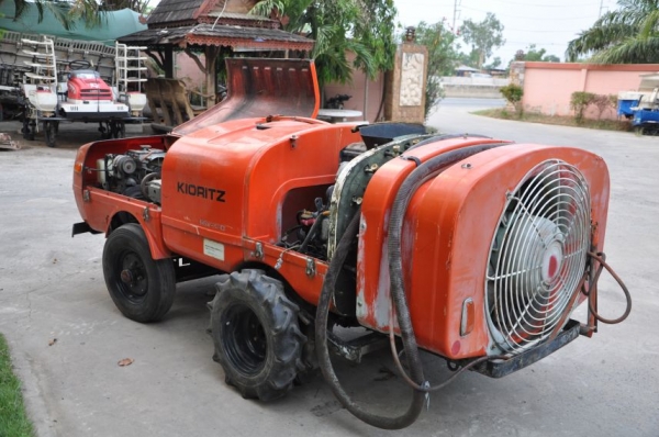 ขายเครื่องฉีดยา พ่นยา สภาพสวยเดิมจากญี่ปุ่นยังไม่เคยใช้งานในไทย59,000บาท