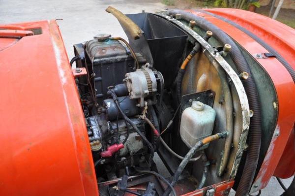 ขายเครื่องฉีดยา พ่นยา สภาพสวยเดิมจากญี่ปุ่นยังไม่เคยใช้งานในไทย59,000บาท