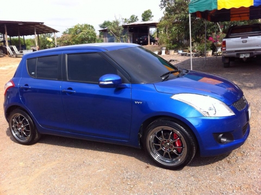 ขายดาวน์ Swift1.25 GLX (ตัวท็อป)สีน้ำเงิน 160,000ต่อรองได้ค่ะ ขายดาวน์ Swift1.25 GLX (ตัวท็อป)สีน้ำเงิน 160,000ต่อรองได้ค่ะ