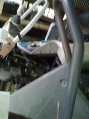 ขายรถเกี่ยวข้าวในราคาที่คุณสัมผัสได้