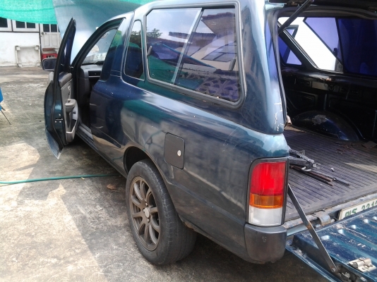 Nissan NVเบนซินออโต้ติดแก๊ส