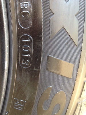 แม็ก+ยาง ขอบ 20 นิ้ว6รู กระบะยกสูงยาง265/50/20 ดอกหนาๆ ทั้ง4เส้น