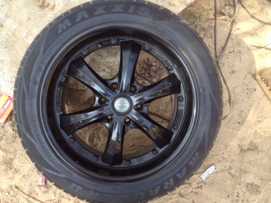 แม็ก+ยาง ขอบ 20 นิ้ว6รู กระบะยกสูงยาง265/50/20 ดอกหนาๆ ทั้ง4เส้น