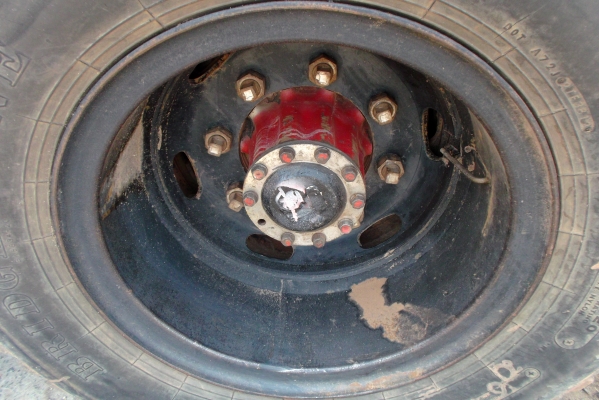 ขายด่วนรถสิบล้อFM3Mดรั้มแม่ลูกเครือง240แรงม้าปี39