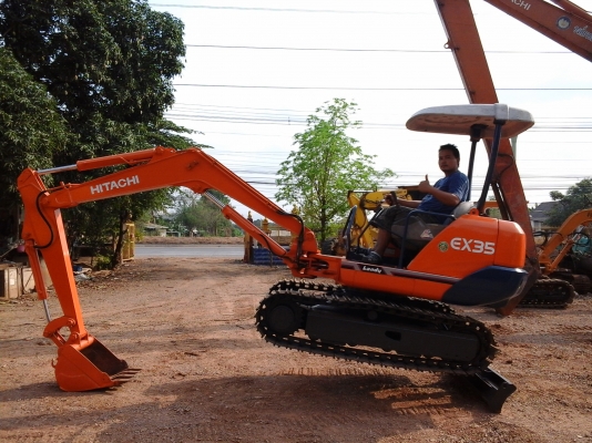 ขายรถขุด(FROM&amp;JAPAN)HITACHI ex35 ไม่เคยใช้งานในเมืองไทย100\%