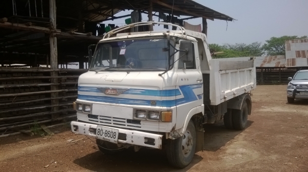 ขายรถดั้ม 6 ล้อ km 310