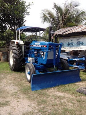 ขายรถแทรกเตอร์ ฟอร์ด มือสอง (ตามภาพ)