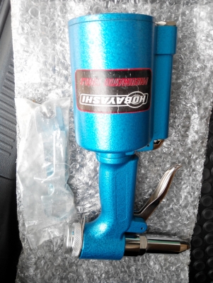 เครื่องยิงรีเวทลม